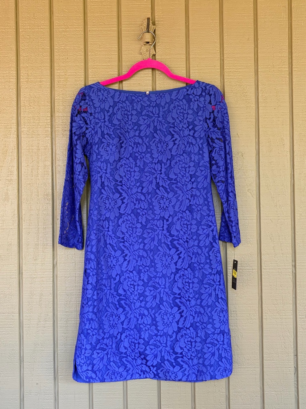 NWT Vince Camuto Cobalt Blue Floral Lace Shift Dress 2